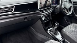 2023 (73) VOLKSWAGEN T-ROC 1.5 TSI R-Line 5dr 5040950