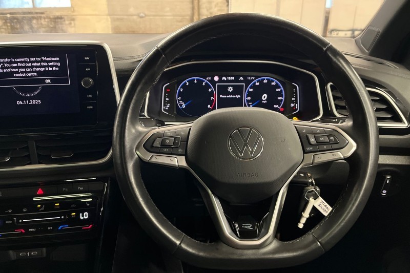 2023 (73) VOLKSWAGEN T-ROC 1.5 TSI R-Line 5dr 4744771