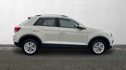 2023 (23) VOLKSWAGEN T-ROC 1.5 TSI Life 5dr DSG 4645537