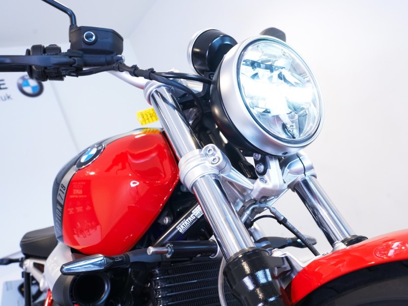 2022 (72) R NineT Pure Option 719 3145137