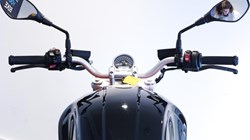 2022 (72) R NineT Pure Option 719 3145130