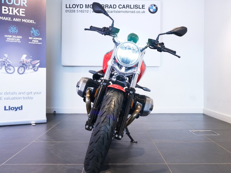 2022 (72) R NineT Pure Option 719 3145120