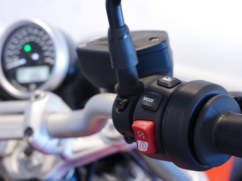 2022 (72) R NineT Pure Option 719 3145132