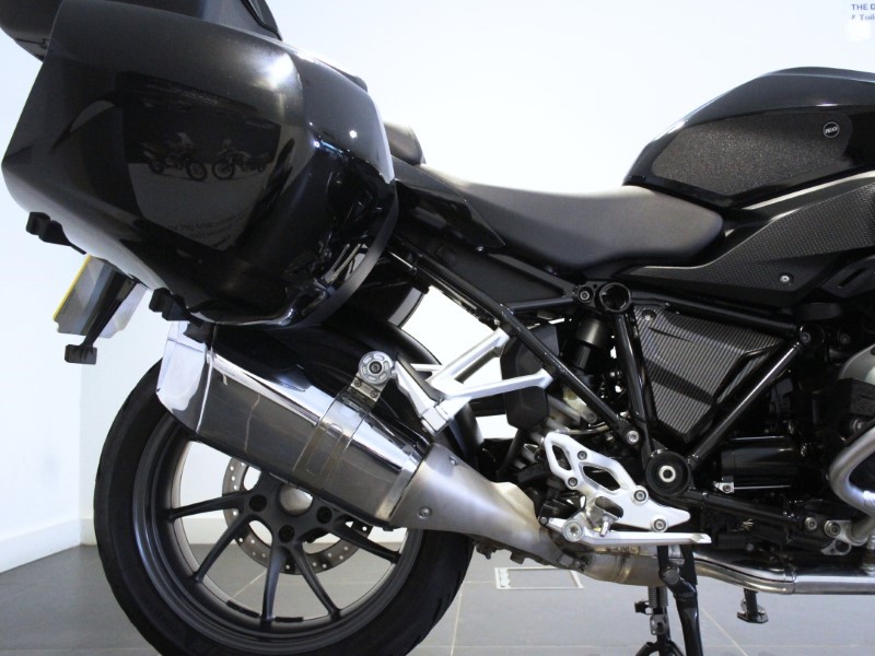 2018 (68) R 1200 RS Sport SE 3545132