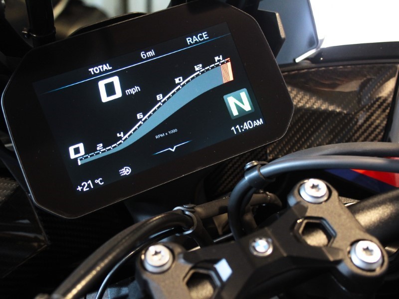 2024 (74) M 1000 XR Competition Pack 3549367