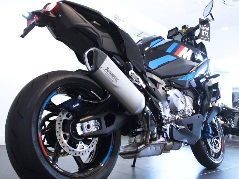 2024 (74) M 1000 XR Competition Pack 3549372