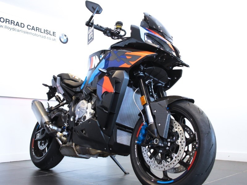 2024 (74) M 1000 XR Competition Pack 3549371