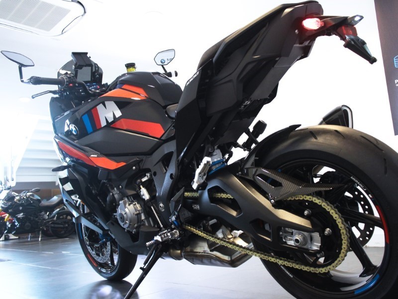 2024 (74) M 1000 XR Competition Pack 3549373