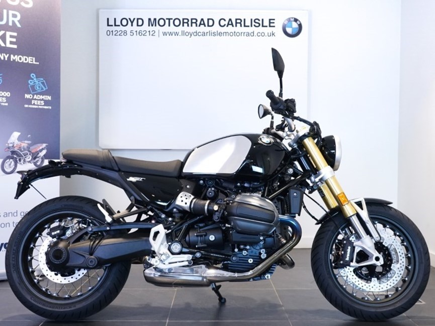 2025 (74) R 12 NineT