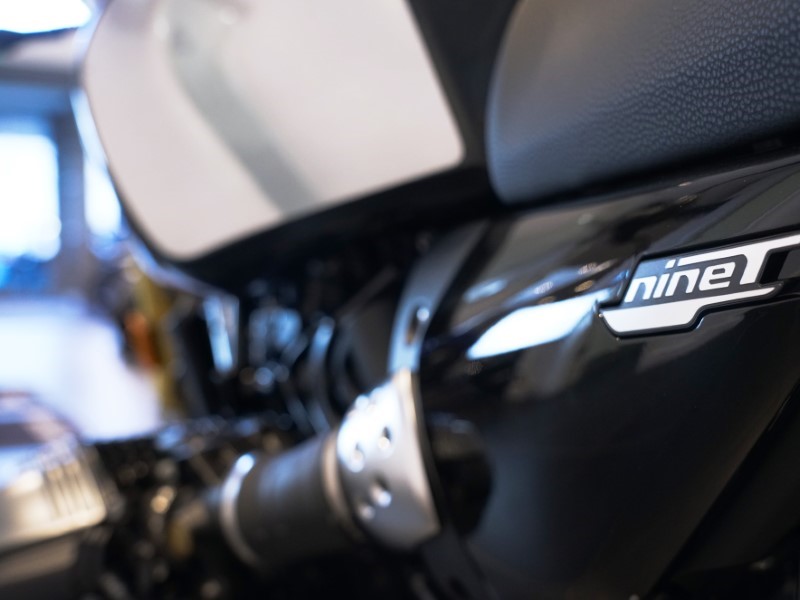 2025 (74) R 12 NineT 4197294