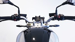 2025 (74) R 12 NineT 4197283