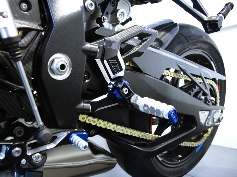 2025 (74) M 1000 R Competition Pack 3926662