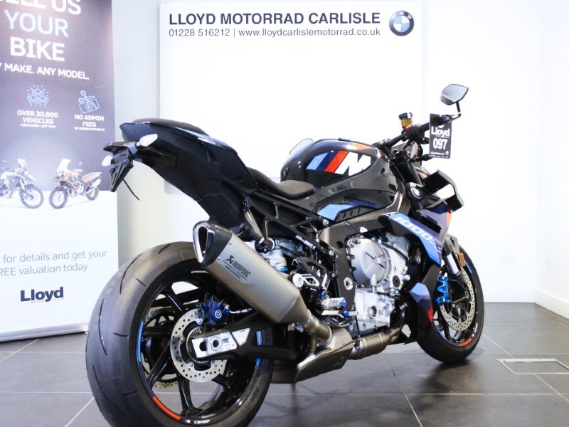 2025 (74) M 1000 R Competition Pack 3926629