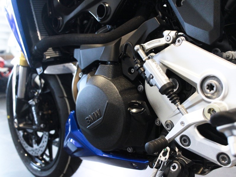 2025 (25) F 900 R 4370794