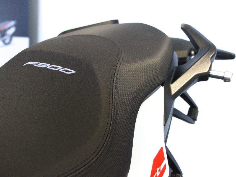 2025 (25) F 900 R 4370797