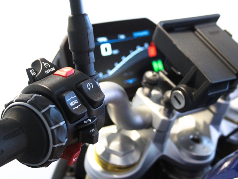 2025 (25) F 900 R 4370780