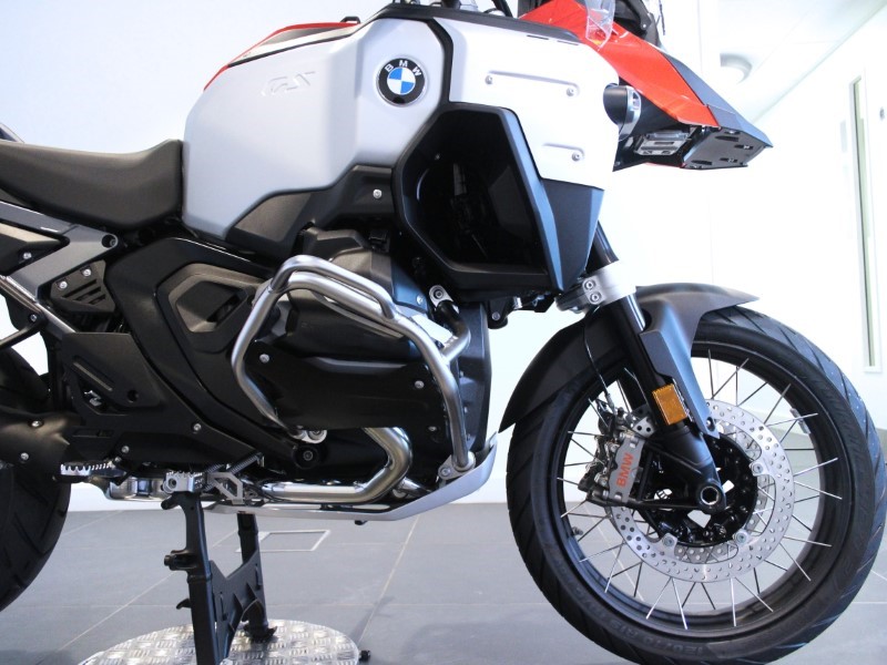 2025 (25) R 1300 GSA TE 4256779