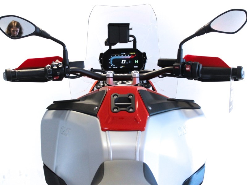 2025 (25) R 1300 GSA TE 4256769