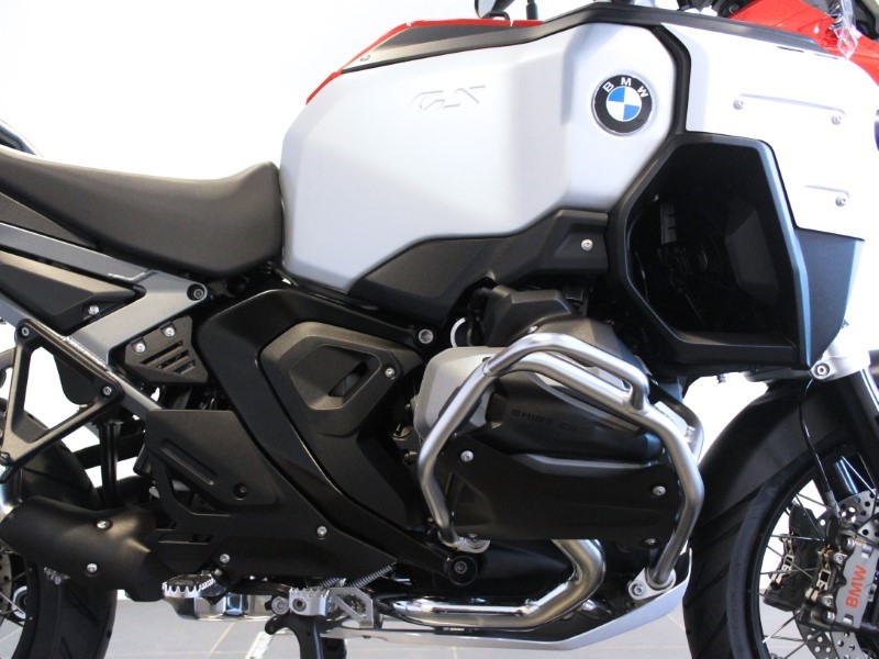 2025 (25) R 1300 GSA TE 4256778