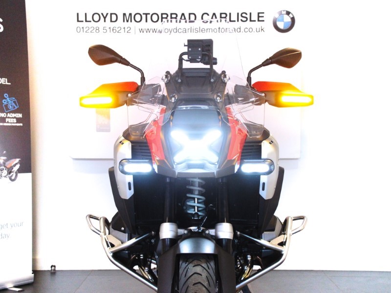 2025 (25) R 1300 GSA TE 4256789