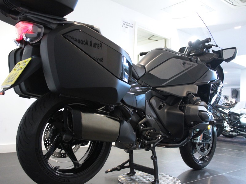 2025 (25) R 1300 RT LE 4509529