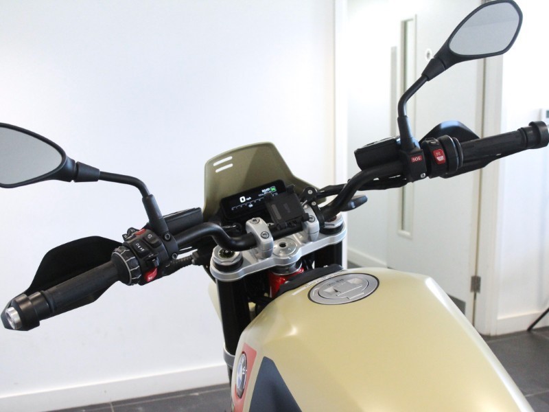 2025 (25) R 12 G/S 4509713