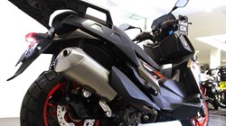 2025 (25) C 400 X 4515888