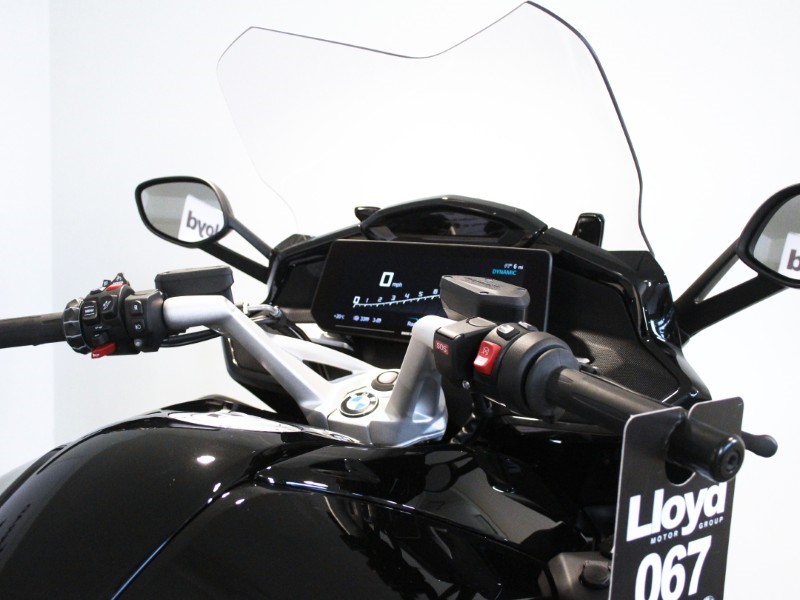 2025 (25) K 1600 GT SE 4863525