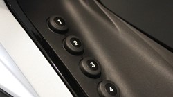 2025 (25) K 1600 GT SE 4863520