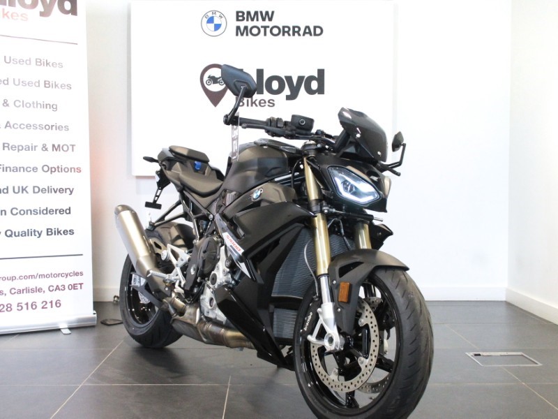 2025 (25) S 1000 R Sport