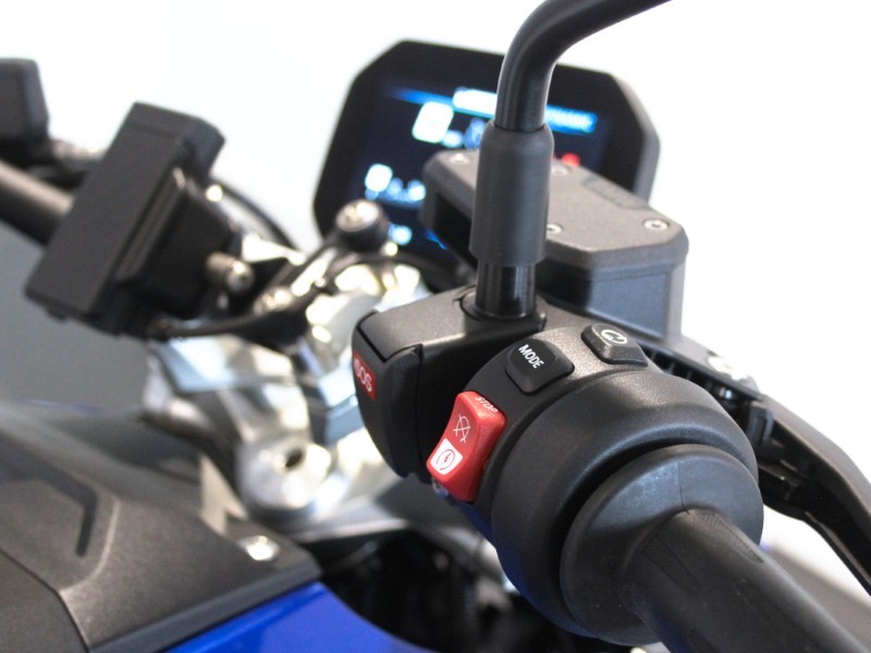 2025 (25) R 1300 R SE 4863901