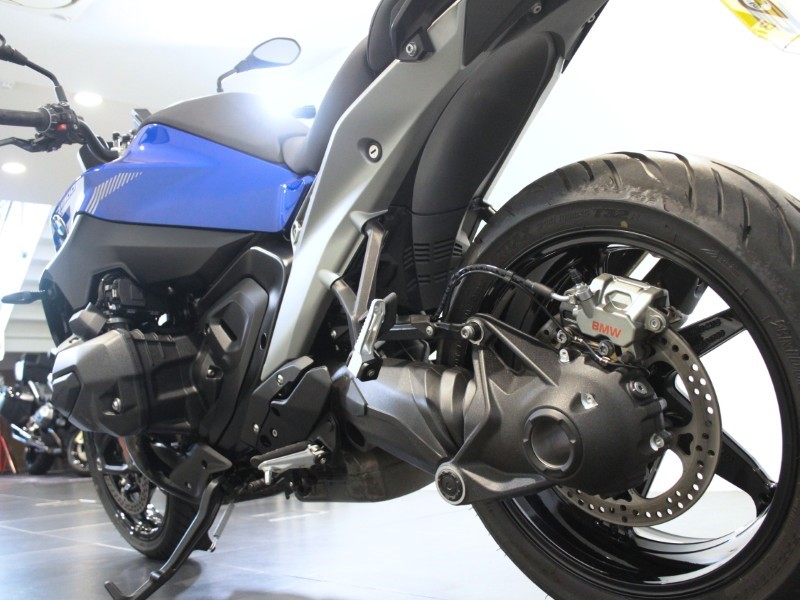 2025 (25) R 1300 R SE 4863916