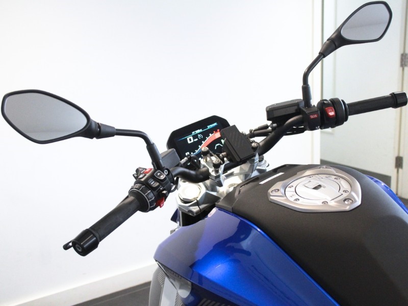 2025 (25) R 1300 R SE 4863896