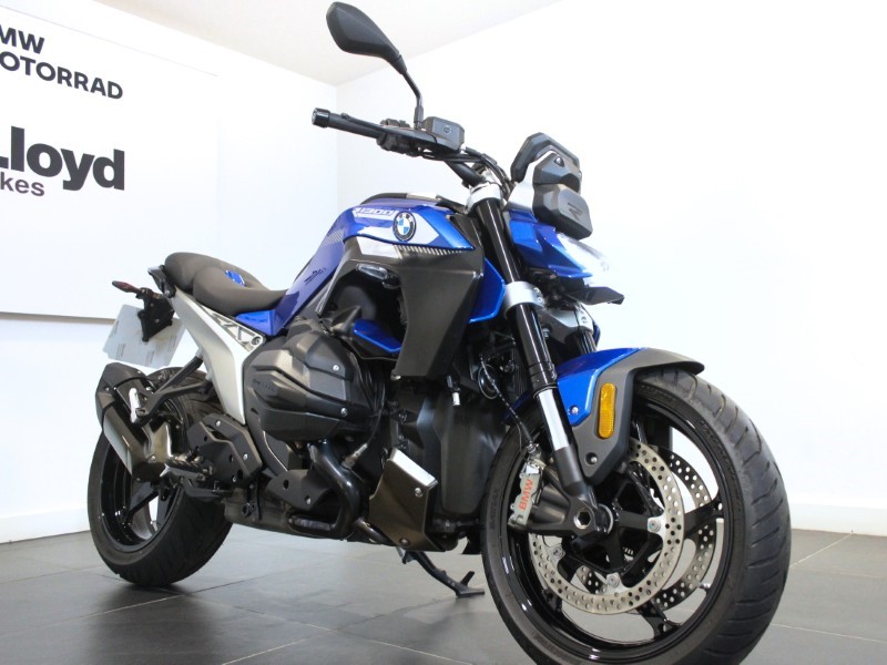 2025 (25) R 1300 R SE 4863902