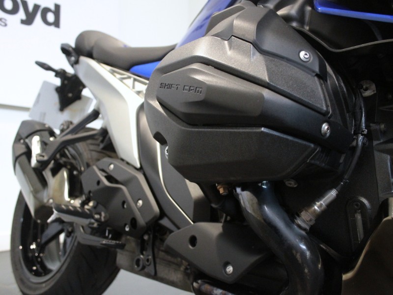 2025 (25) R 1300 R SE 4863911