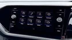 2023 (23) VOLKSWAGEN T-CROSS 1.0 TSI 110 R-Line 5dr DSG 4634477