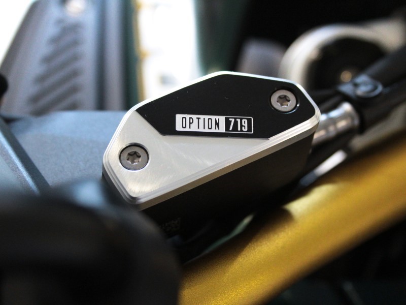 2024 (74) R 1300 GSA TE 4380551