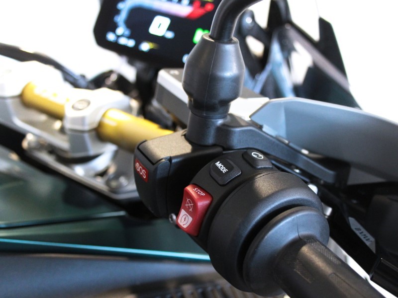 2024 (74) R 1300 GSA TE 4380549