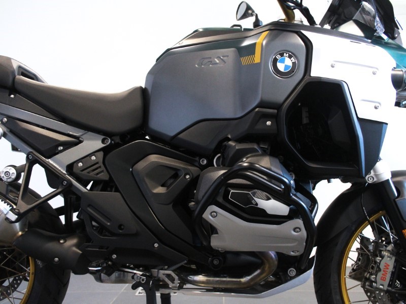 2024 (74) R 1300 GSA TE 4380558