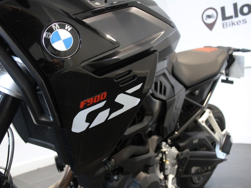 2025 (74) F 900 GS 4380995