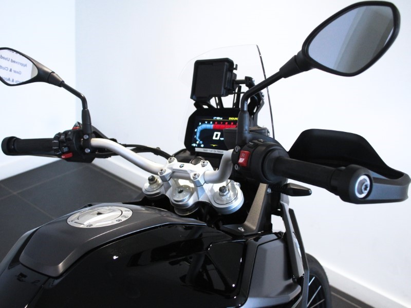 2025 (74) F 900 GS 4380985