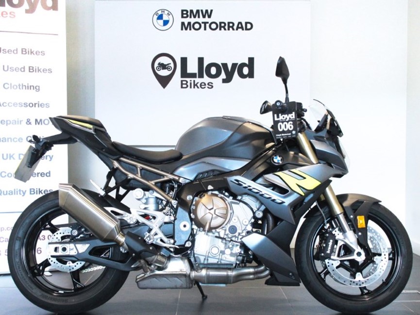 2024 (24) S 1000 R Sport