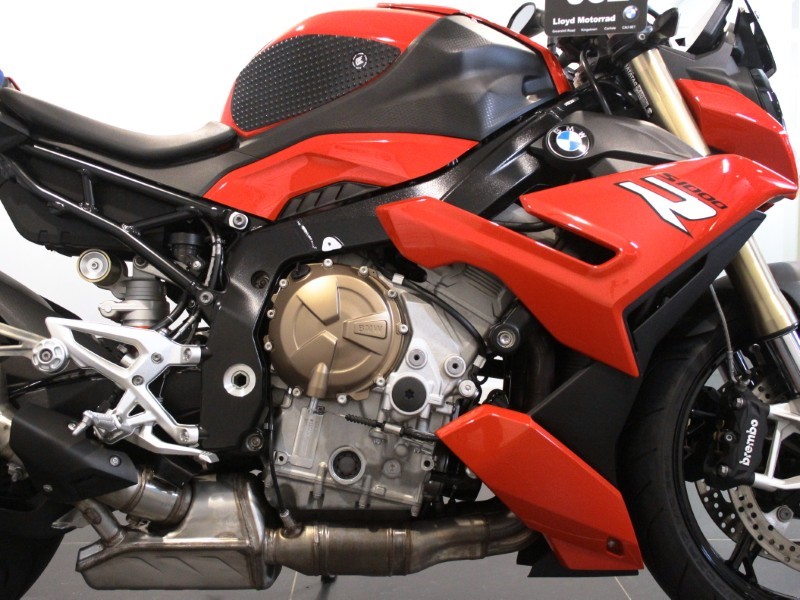 2021 (71) S 1000 R Sport 4566071