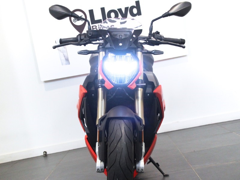 2021 (71) S 1000 R Sport 4566078