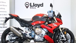 2021 (71) S 1000 R Sport 4566051