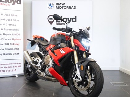 2021 (71) S 1000 R Sport