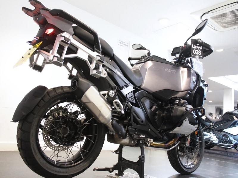 2025 (25) R 1300 GSA TE 4629500