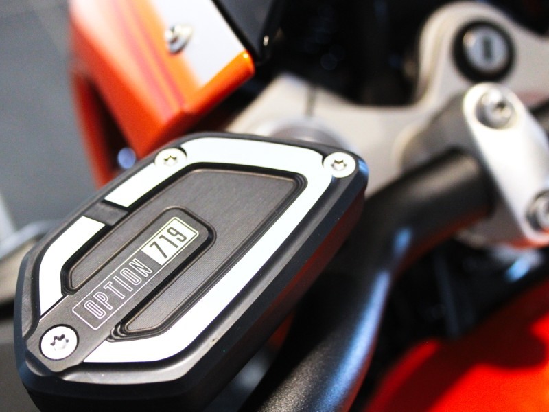 2025 (75) R 12 S 4728581