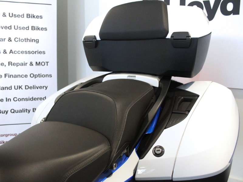 2023 (72) K 1600 GT SE 4711704