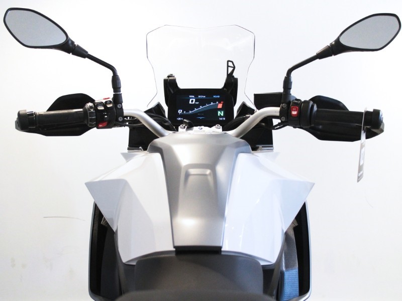 2023 (23) F 900 XR 4739921